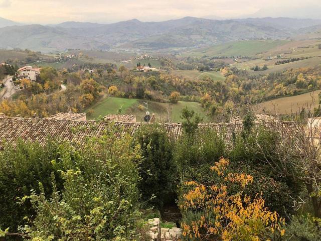 Villa Indipendente in vendita a Sala, Marche