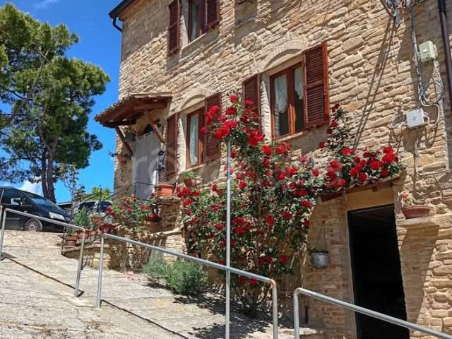Villa Indipendente in vendita a Sala, Marche