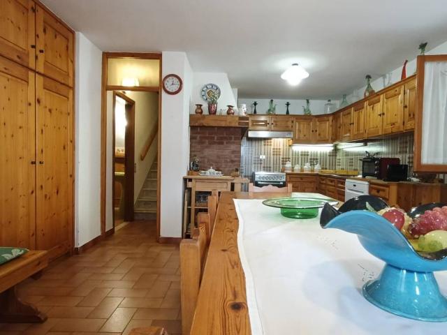 Villa Indipendente in vendita a Unione dei Comuni Circondario dell'Empolese Valdelsa, Montelupo Fiorentino