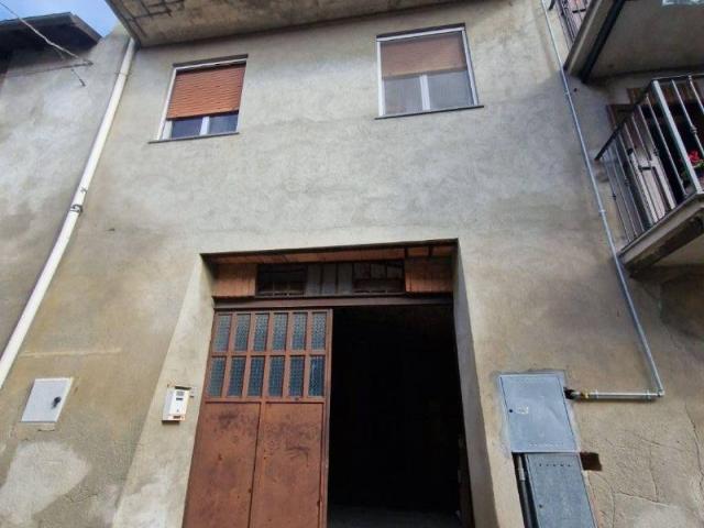 Villa Indipendente in vendita a Piemonte, Asti