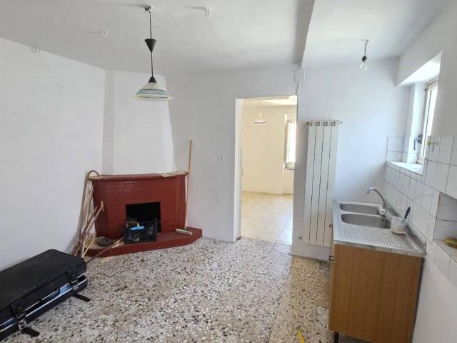 Villa Indipendente in vendita a Montemarano, Avellino