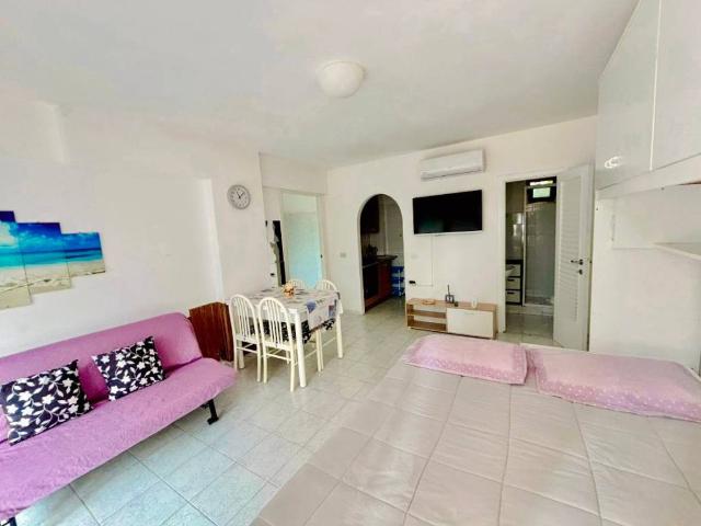 Villa Indipendente in vendita a Forcella, Marche