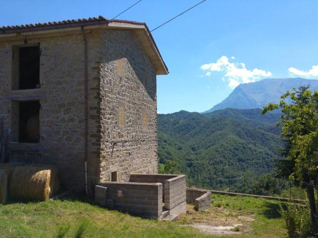 Villa Indipendente in vendita a Marche, Ascoli Piceno
