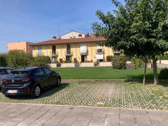 Villa Indipendente in vendita a Montemurlo, Toscana