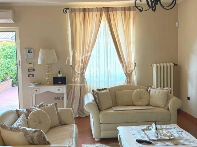 Villa Indipendente in vendita a Riva di Bagnolo, Montemurlo