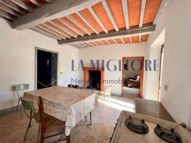 Villa Indipendente in vendita a Tobbiana, Montale