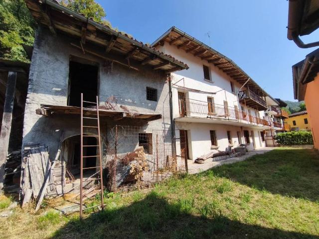 Villa Indipendente in vendita a Montenars, Friuli-Venezia Giulia
