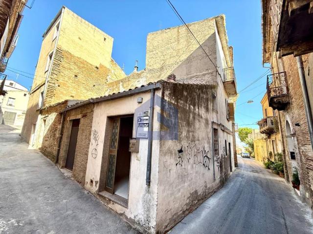 Villa Indipendente in vendita a Monteodorisio, Chieti