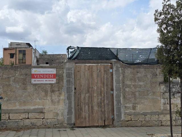 Villa Indipendente in vendita a Monteparano, Taranto