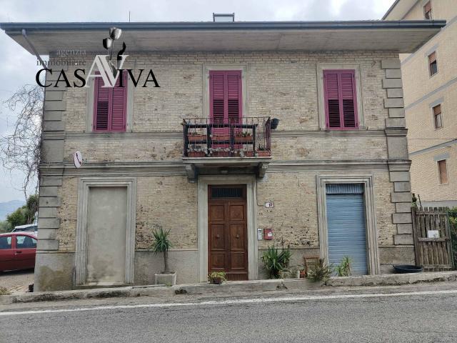 Villa Indipendente in vendita a Bora Ragnola, Marche