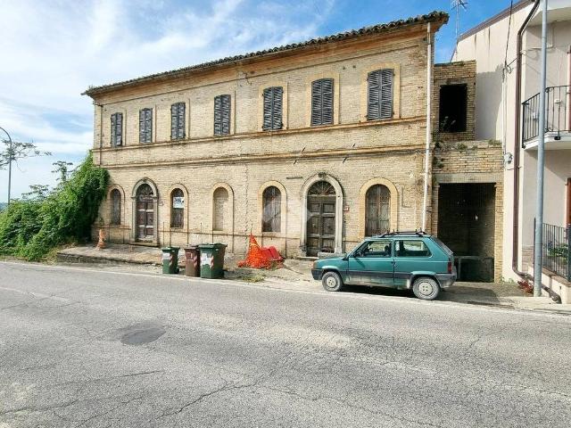 Villa Indipendente in vendita a Bora Ragnola, Marche