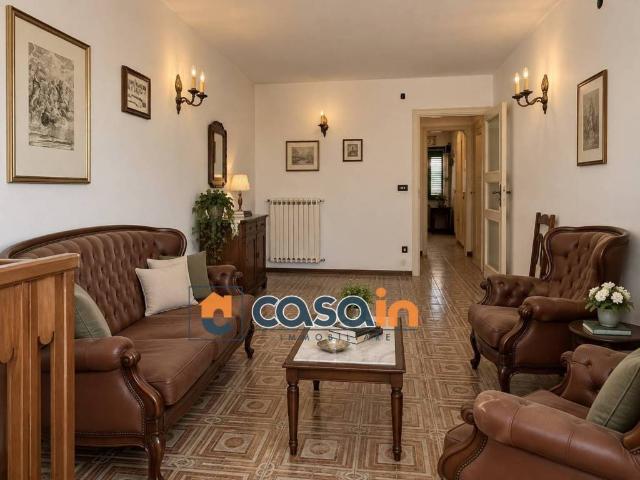 Villa Indipendente in vendita a Monteprandone, Ascoli Piceno