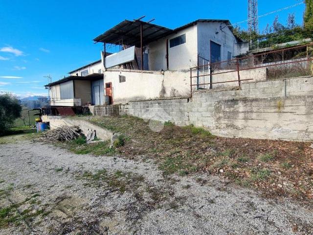 Villa Indipendente in vendita a Bora Ragnola, Marche