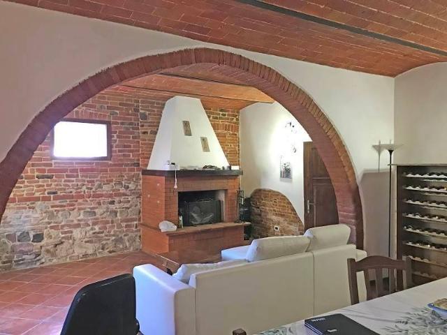 Villa Indipendente in vendita a Acquaviva, Abbadia Di Montepulciano