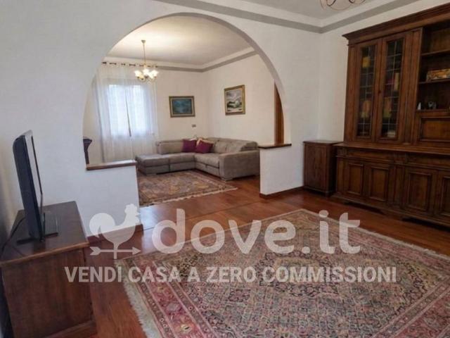 Villa Indipendente in vendita a Tre Berte, Montepulciano
