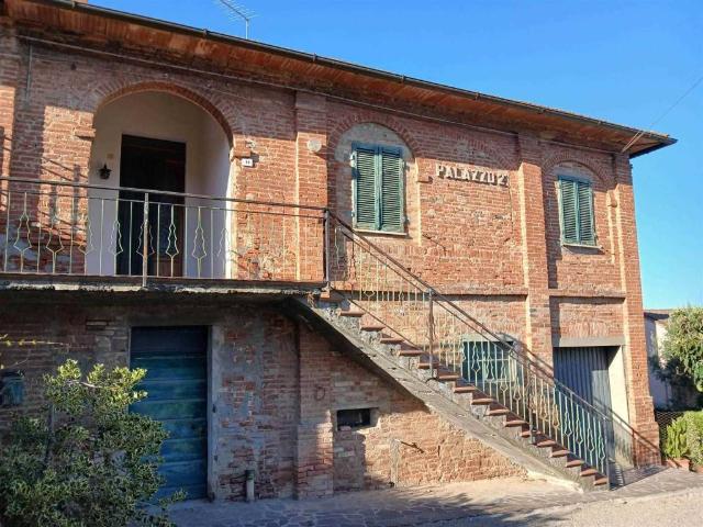 Villa Indipendente in vendita a Acquaviva, Abbadia Di Montepulciano