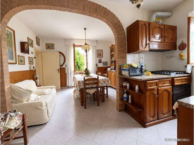 Villa Indipendente in vendita a Montepulciano Stazione, Montepulciano