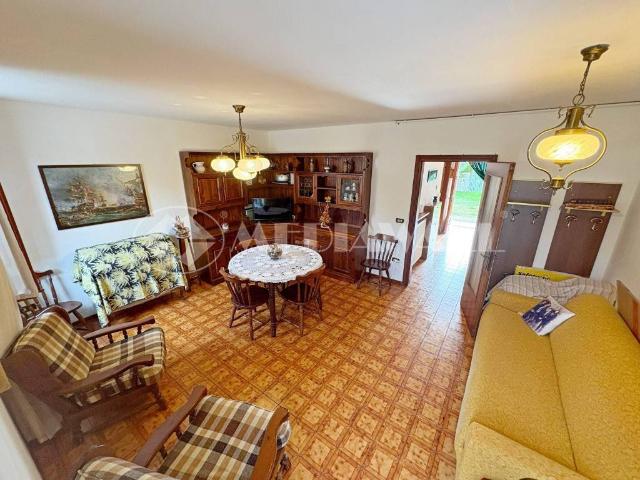 Villa Indipendente in vendita a Montereale Valcellina, Friuli-Venezia Giulia