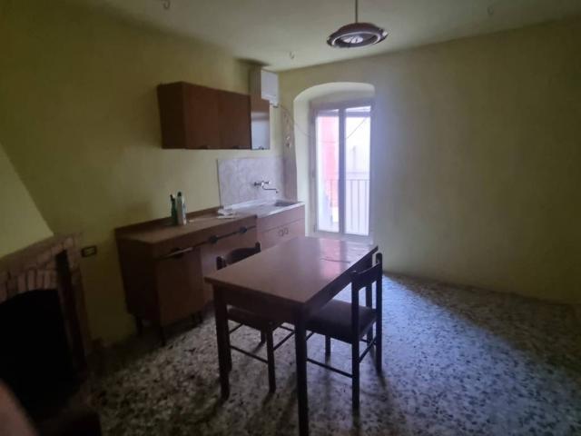 Villa Indipendente in vendita a Monteroduni, Molise
