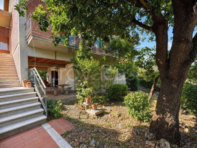 Villa Indipendente in vendita a Monteroni D'arbia, Toscana