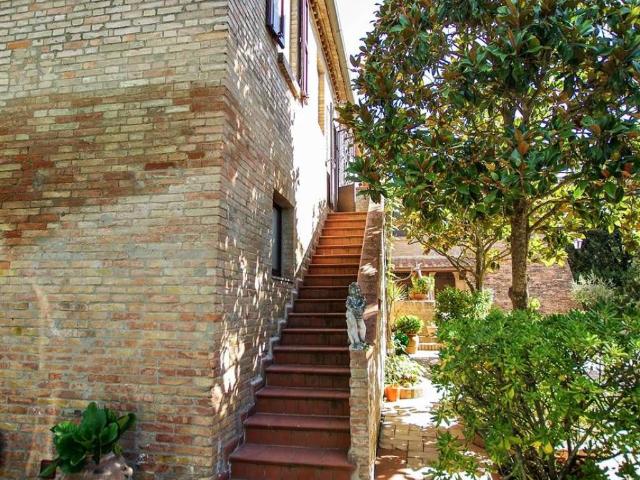 Villa Indipendente in vendita a Mugnano, Monteroni D'arbia