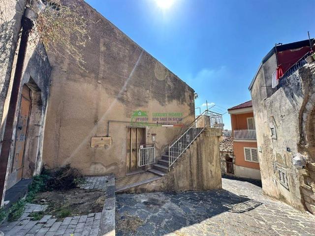 Villa Indipendente in vendita a Monterosso Almo, Sicilia