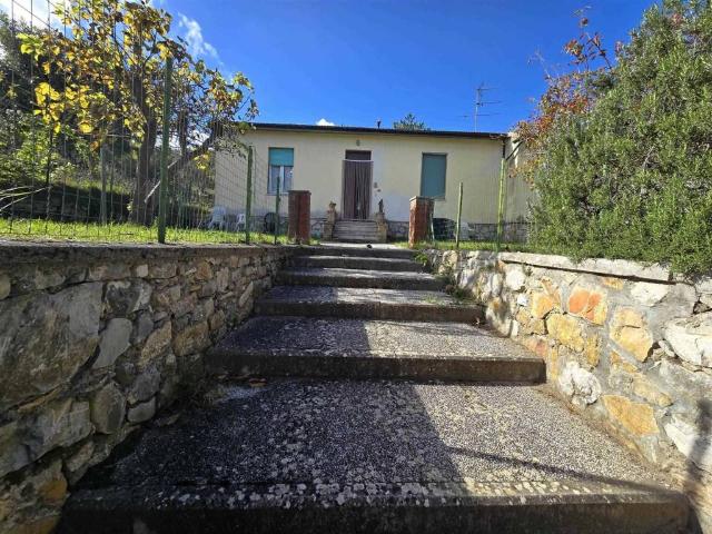 Villa Indipendente in vendita a Monterotondo Marittimo, Toscana