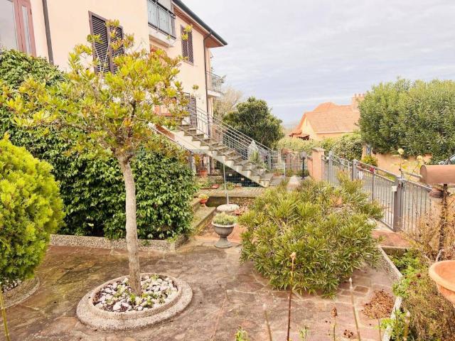Villa Indipendente in vendita a Montescudaio, Toscana