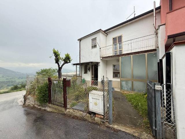 Villa Indipendente in vendita a Montescudo-Monte Colombo, Monte Colombo
