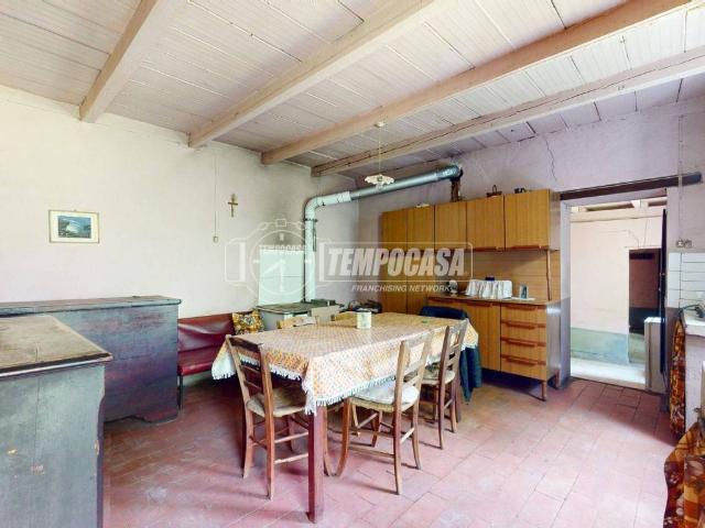 Villa Indipendente in vendita a Montese, Reggio Emilia