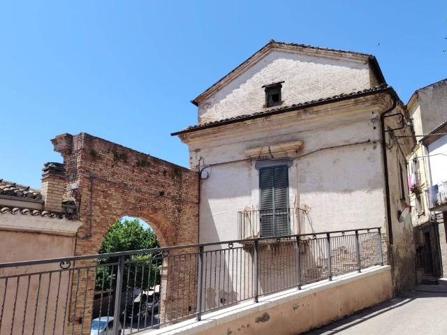 Villa Indipendente in vendita a Villa Canonico, Montesilvano