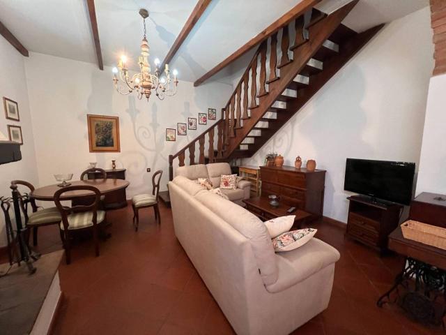 Villa Indipendente in vendita a Unione dei Comuni Circondario dell'Empolese Valdelsa, Montespertoli