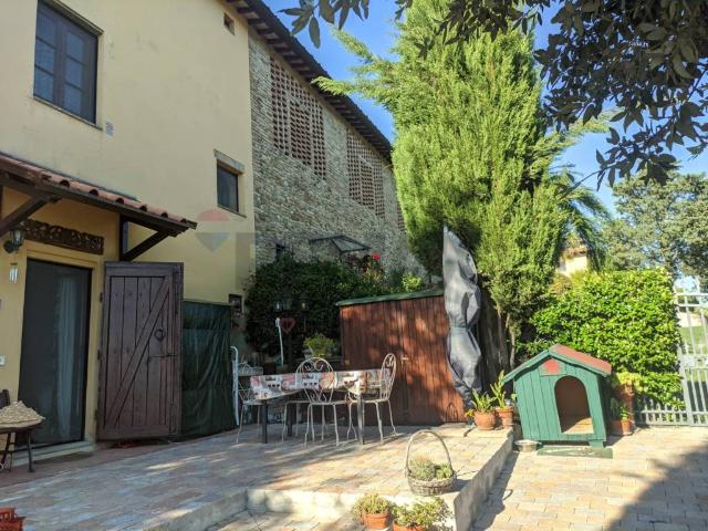 Villa Indipendente in vendita a Unione dei Comuni Circondario dell'Empolese Valdelsa, Montespertoli