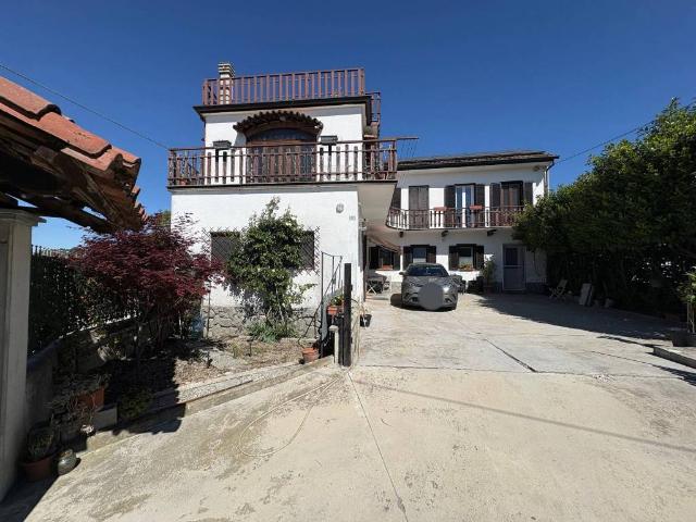Villa Indipendente in vendita a San Vincenzo, Monteu Roero
