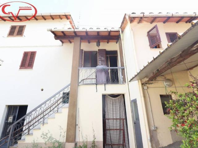 Villa Indipendente in vendita a Levanella, Montevarchi