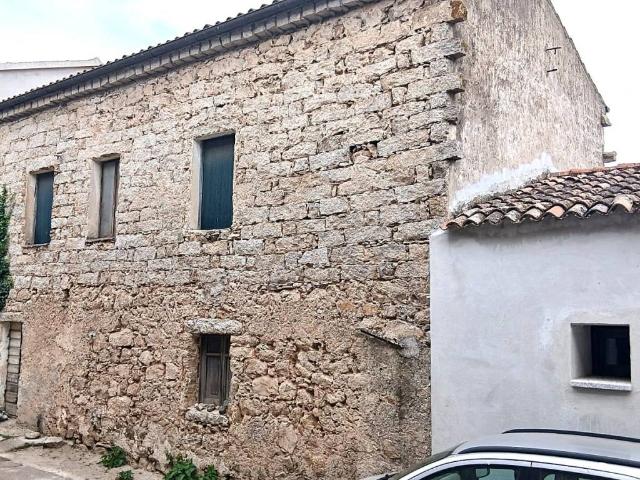 Villa Indipendente in vendita a Monte, Sardigna/Sardegna