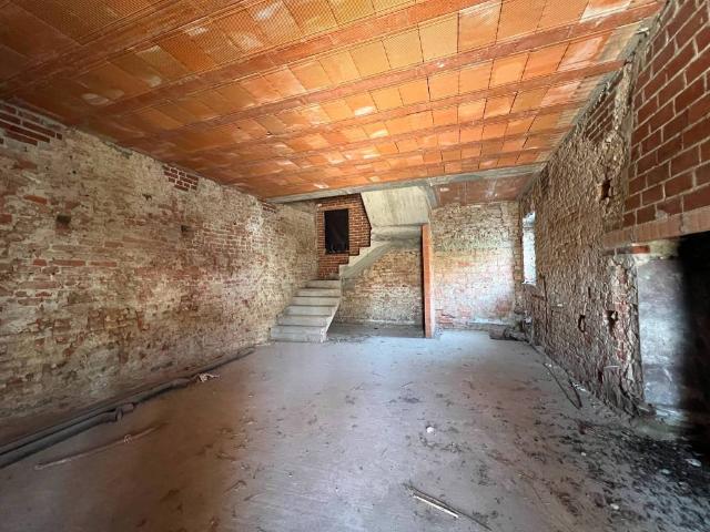 Villa Indipendente in vendita a Monticelli Pavese, Lombardia