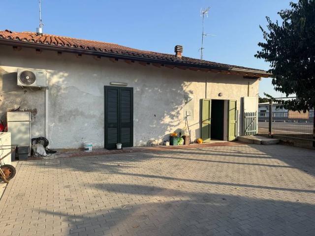 Villa Indipendente in vendita a Vighizzolo, Montichiari