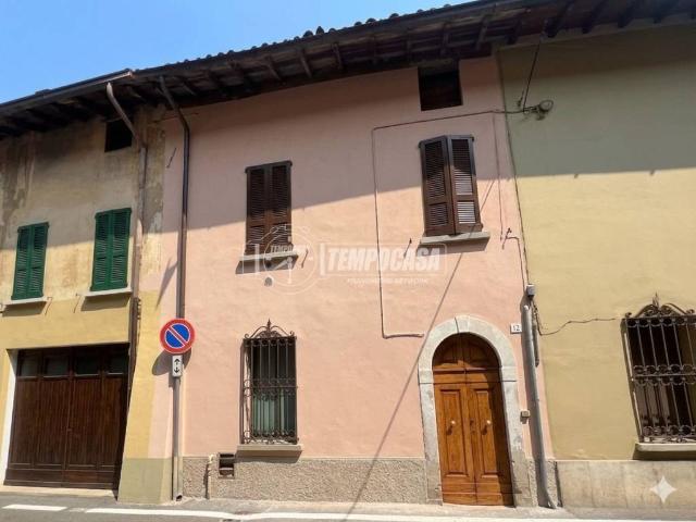 Villa Indipendente in vendita a Montichiari, Lombardia