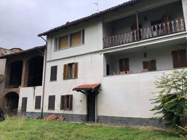 Villa Indipendente in vendita a Piemonte, Asti