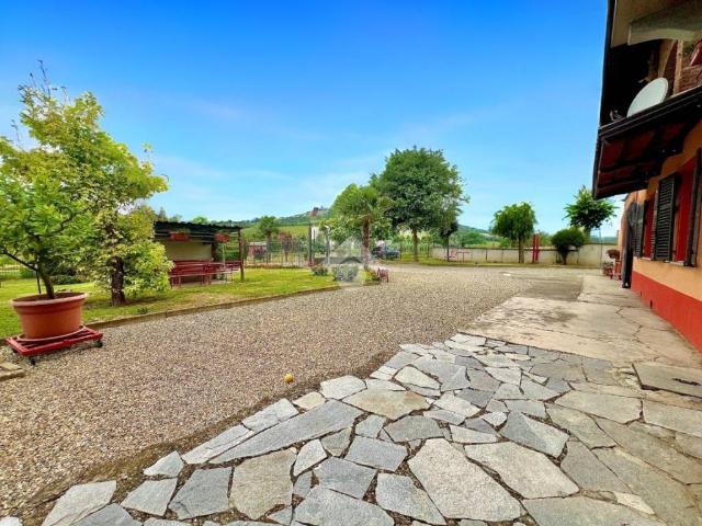 Villa Indipendente in vendita a Piemonte, Asti