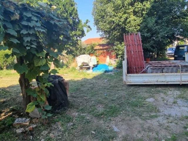 Villa Indipendente in vendita a Debbia, Montignoso