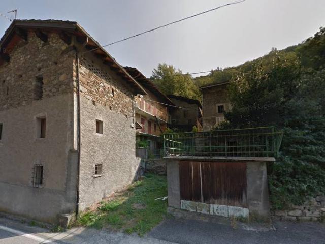 Villa Indipendente in vendita a Montjovet, Aosta