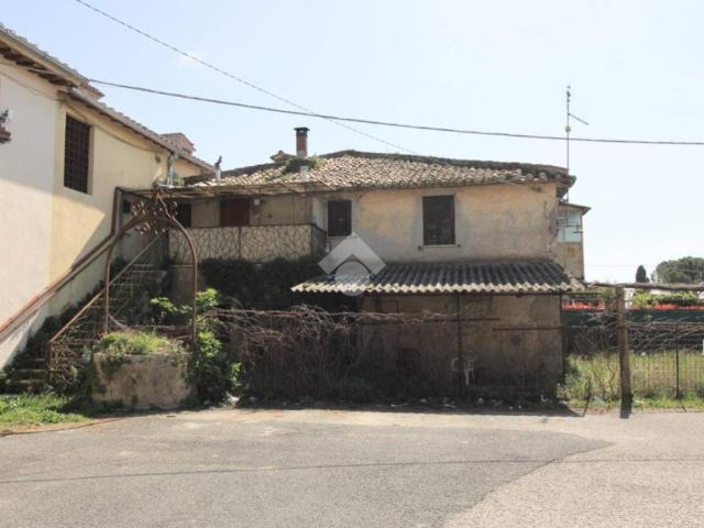 Villa Indipendente in vendita a Montopoli Di Sabina, Lazio
