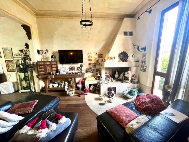 Villa Indipendente in vendita a San Romano, Montopoli In Val D'arno