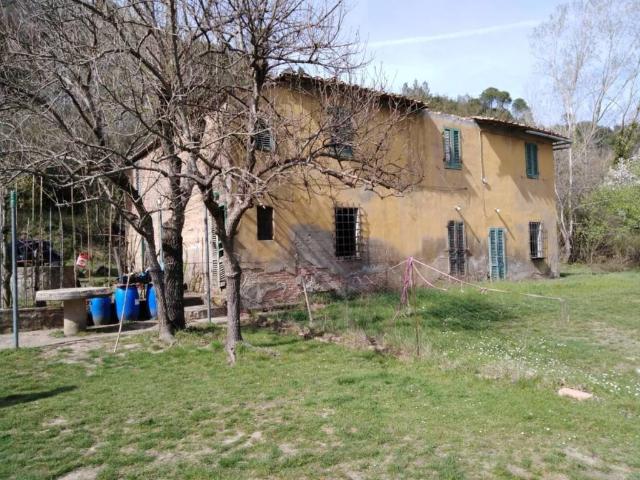Villa Indipendente in vendita a Montopoli In Val D'arno, Toscana