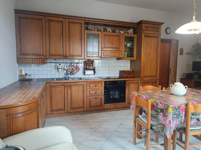 Villa Indipendente in vendita a Montopoli In Val D'arno, Toscana