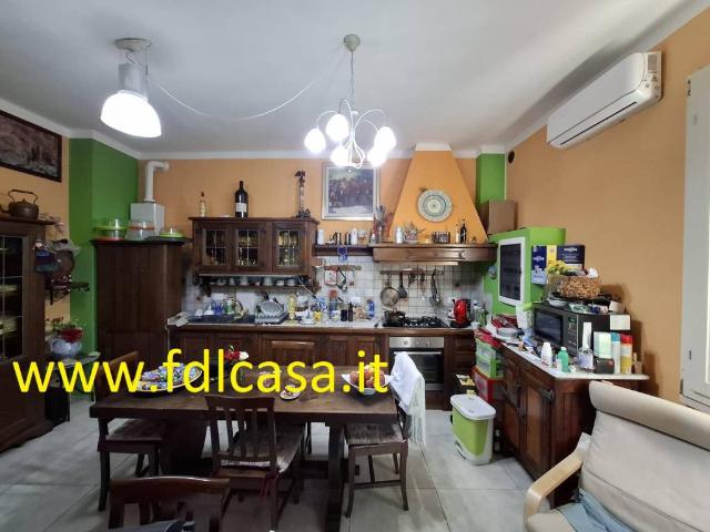 Villa Indipendente in vendita a Fontanelle, Montopoli In Val D'arno