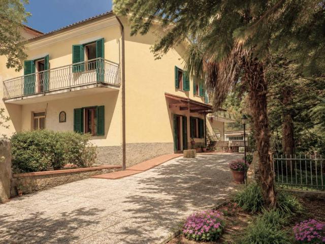 Villa Indipendente in vendita a Montopoli In Val D'arno, Toscana