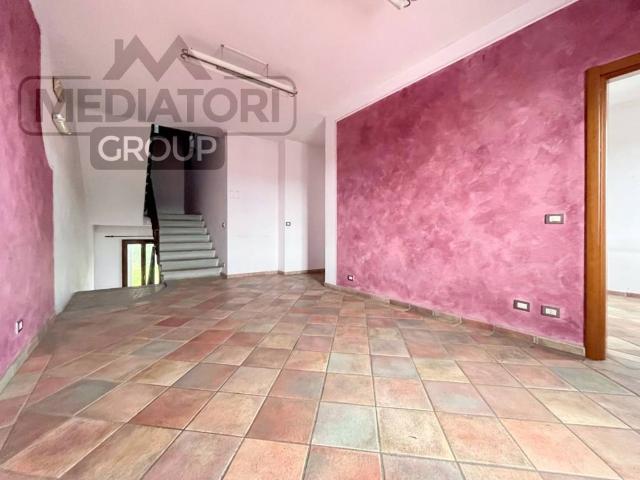 Villa Indipendente in vendita a Alberaccio, San Miniato